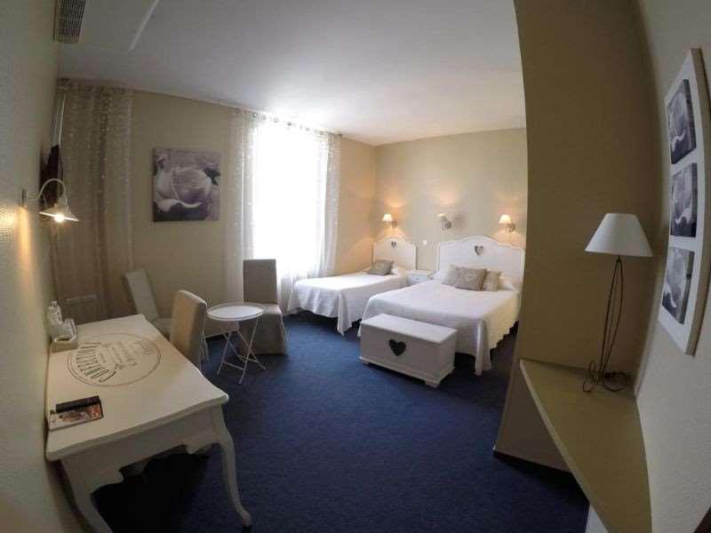 Logis Hotel Noemys Gradignan Kamer foto