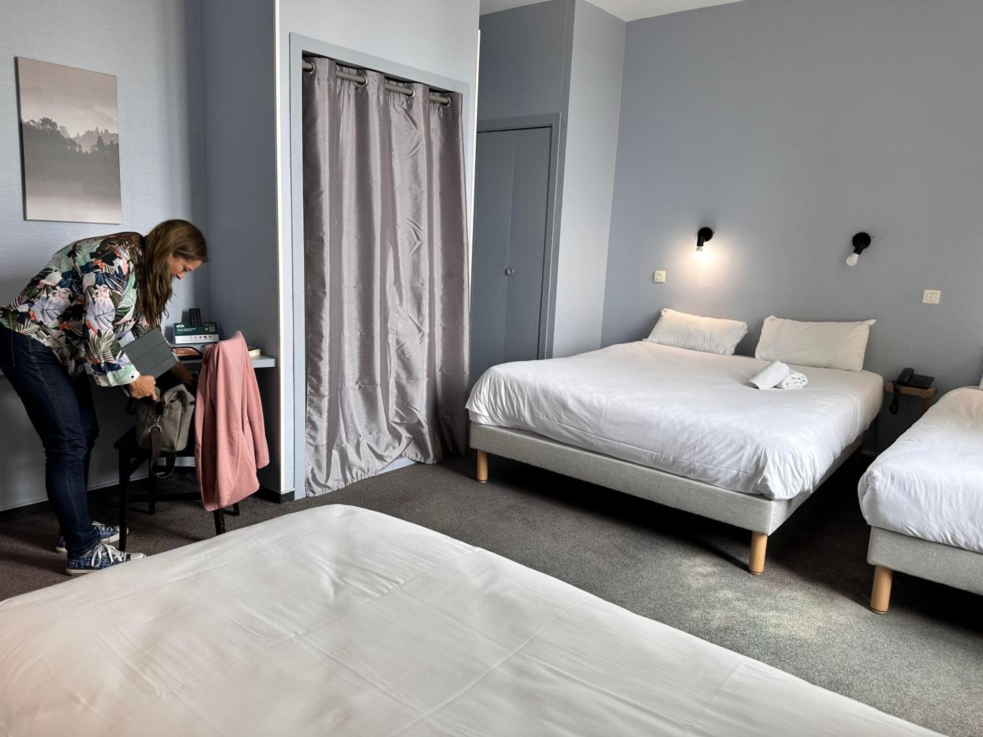 Logis Hotel Noemys Gradignan Buitenkant foto