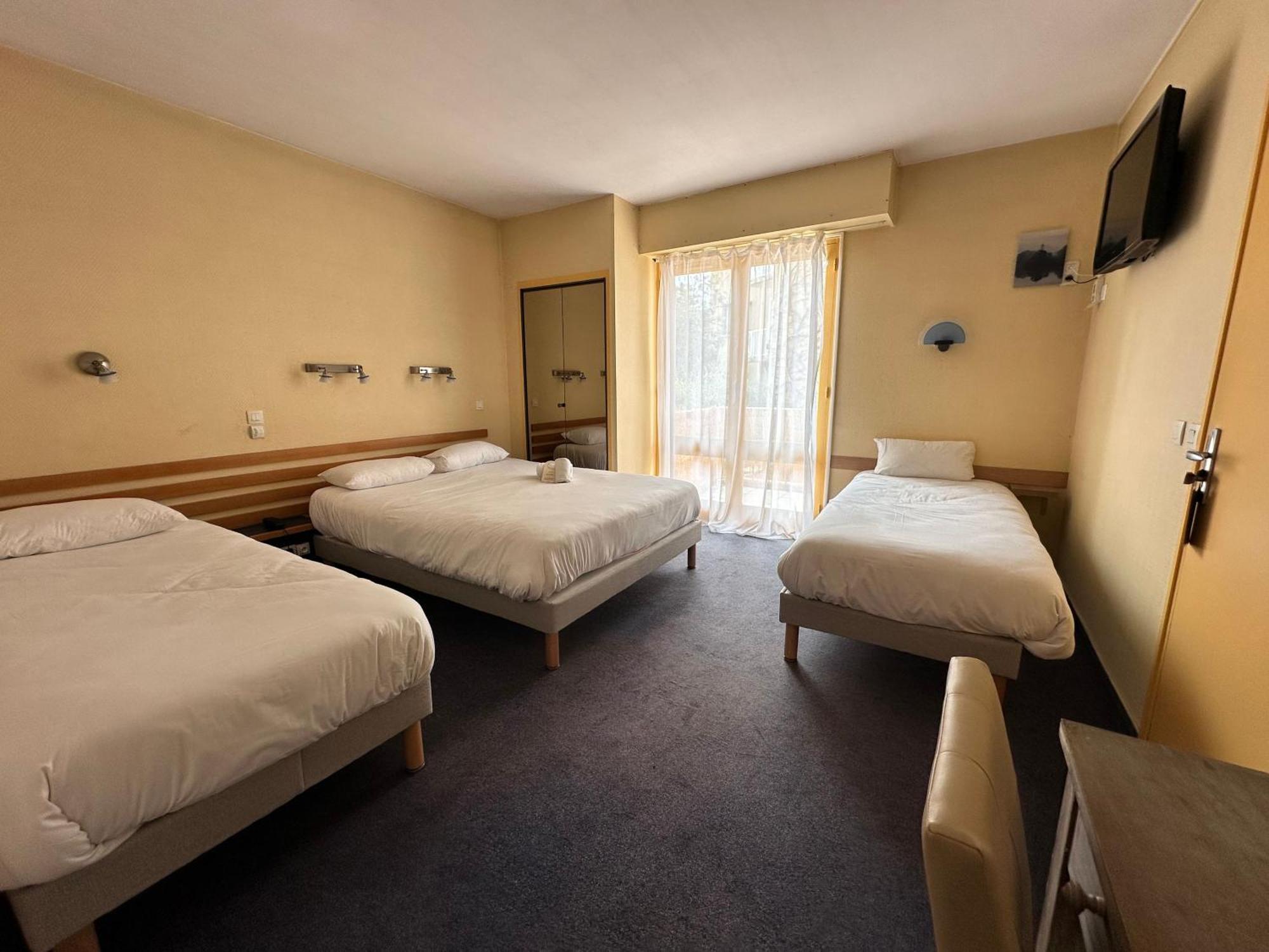 Logis Hotel Noemys Gradignan Buitenkant foto