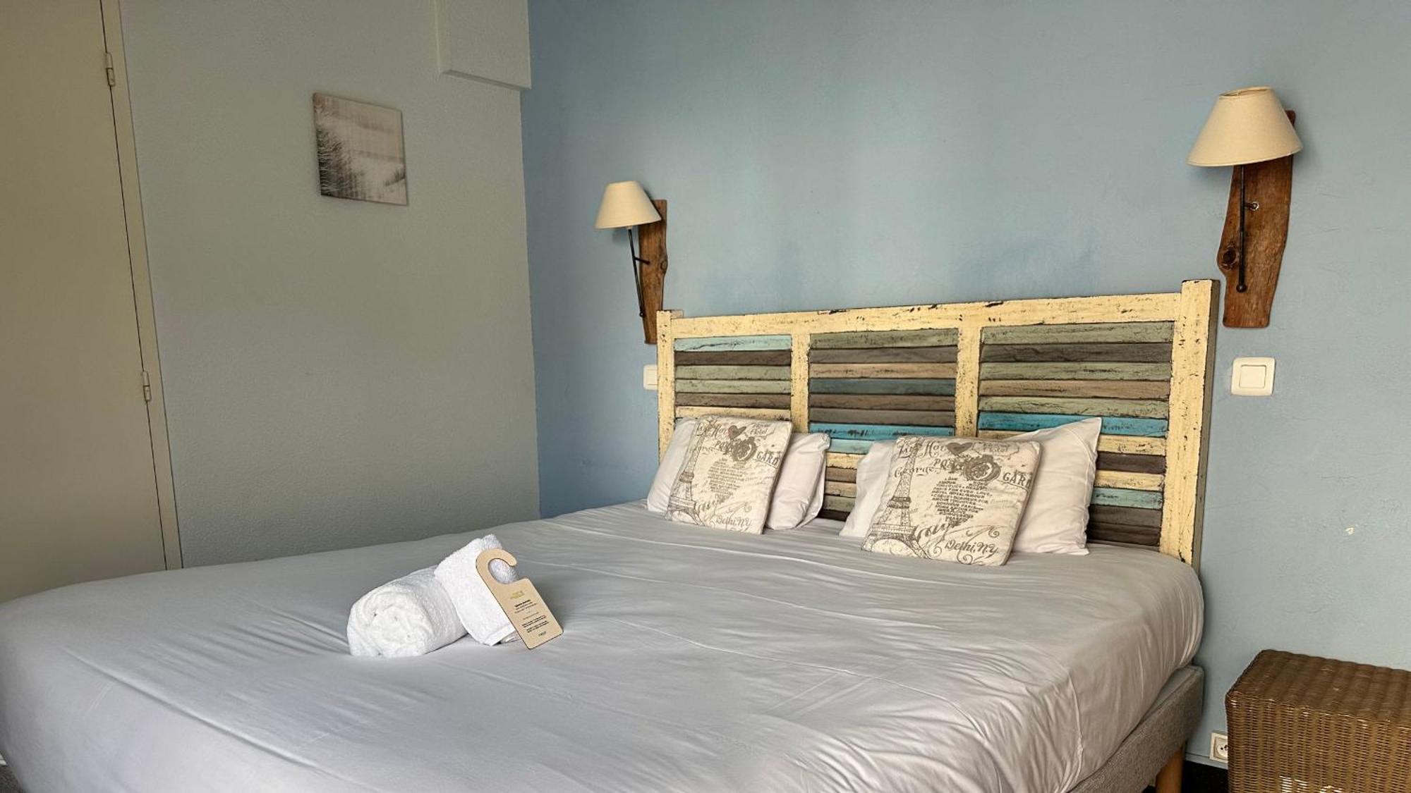 Logis Hotel Noemys Gradignan Buitenkant foto
