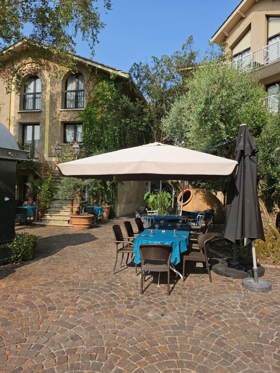 Logis Hotel Noemys Gradignan Buitenkant foto